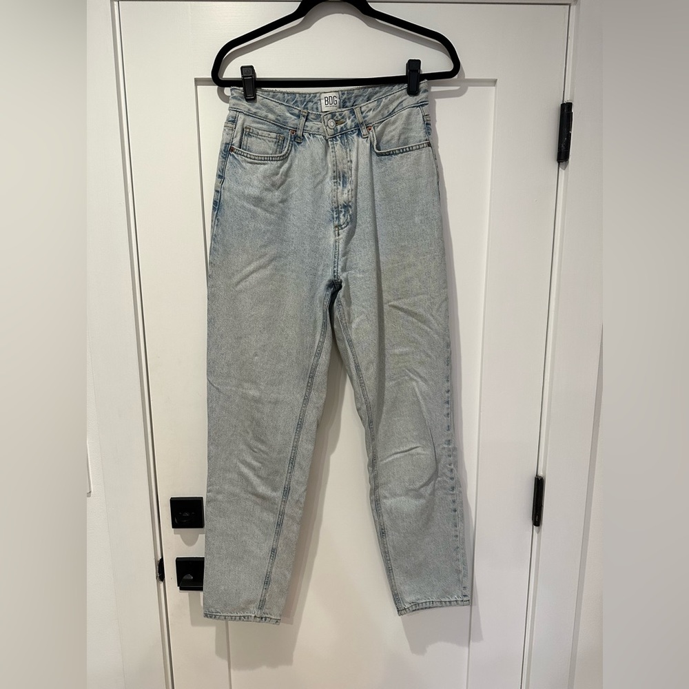 BDG Mom High Rise Jeans